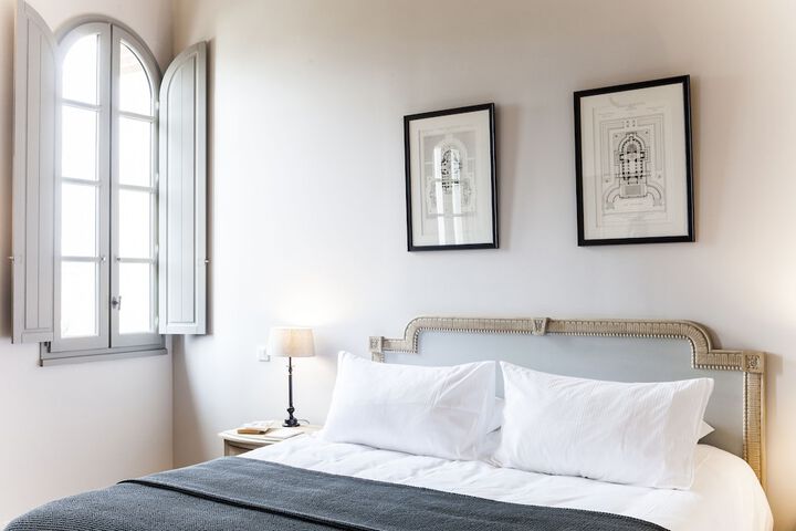 Room 47 of 151