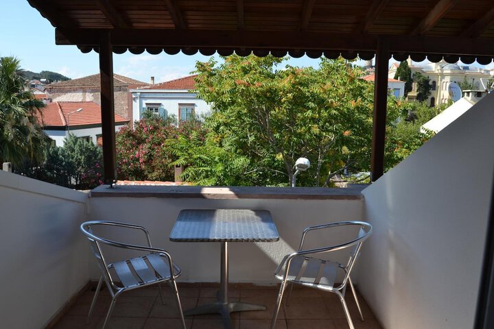 Terrace/Patio 21 of 47