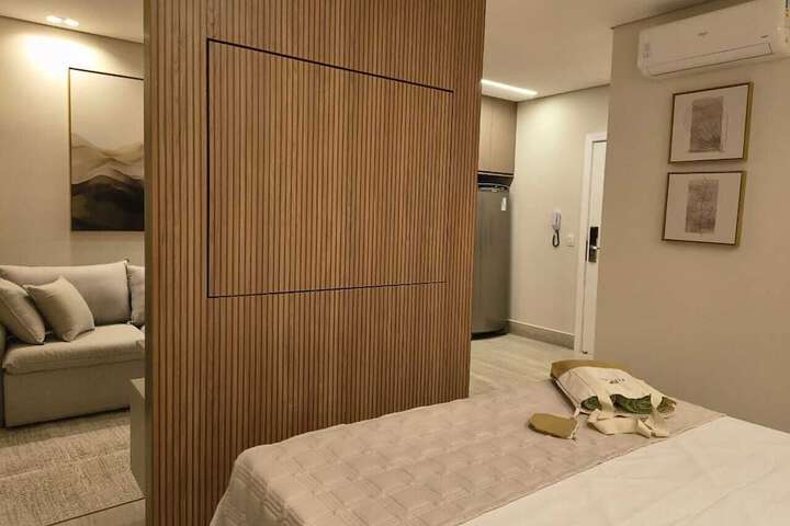 Room 6 of 228