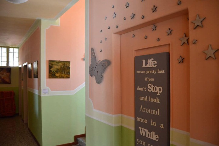Ballroom/Hall 23 of 27