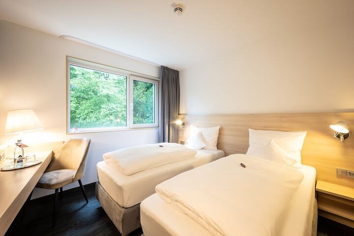 Room 21 of 59