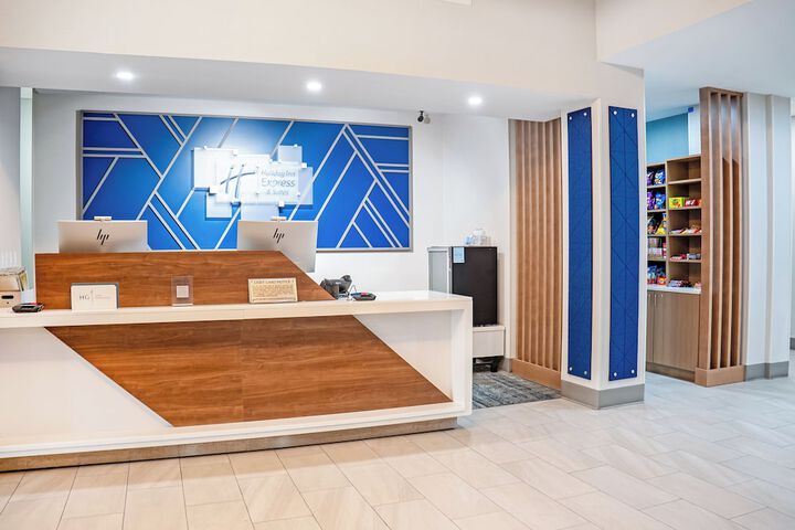 Hotel Interior 4 of 45