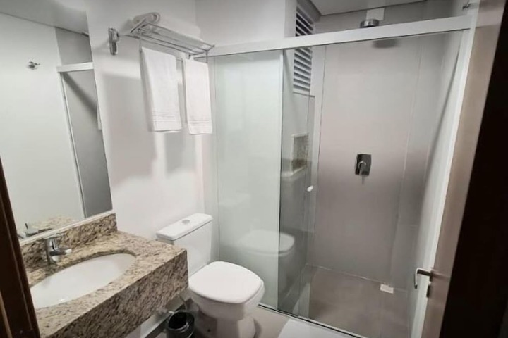 Room 12 of 21