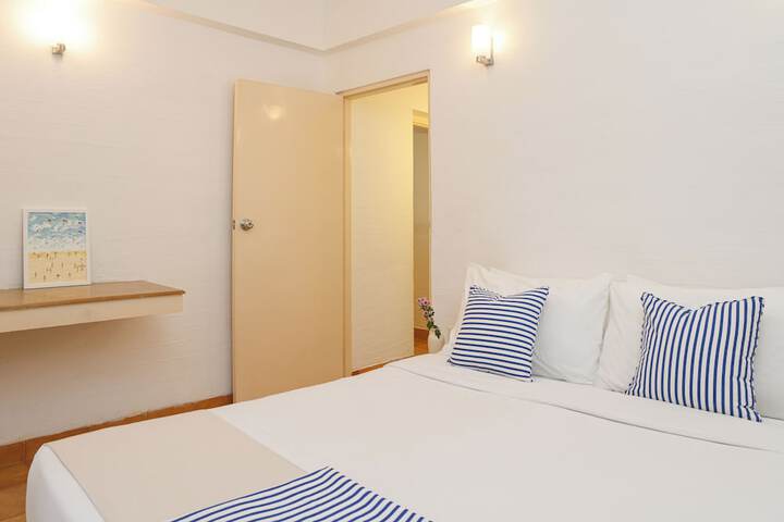 Room 7 of 60