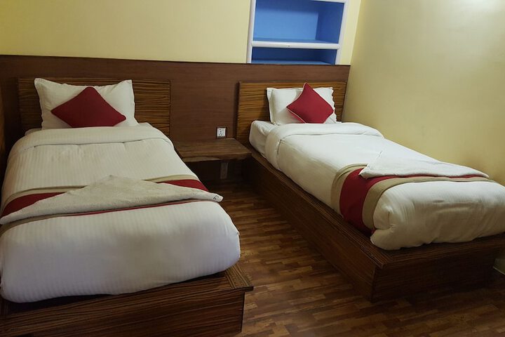Room 17 of 31