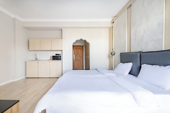 Room 15 of 71