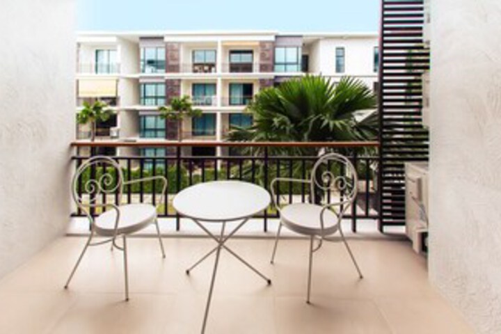Terrace/Patio 7 of 108