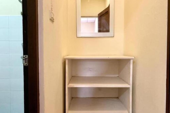 Room 7 of 53