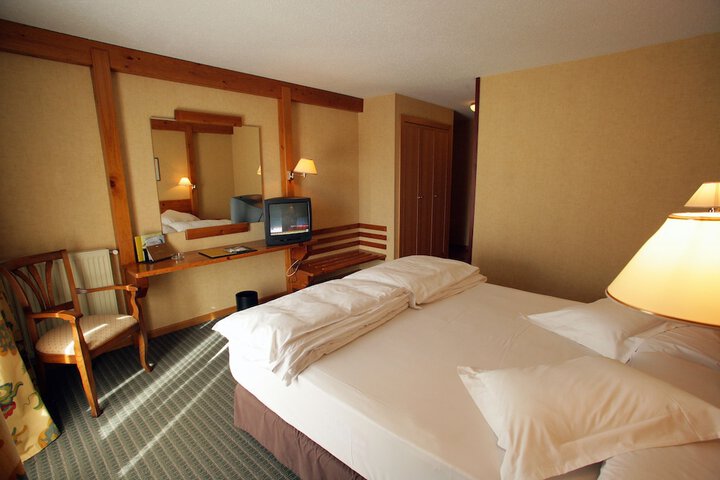 Room 14 of 91
