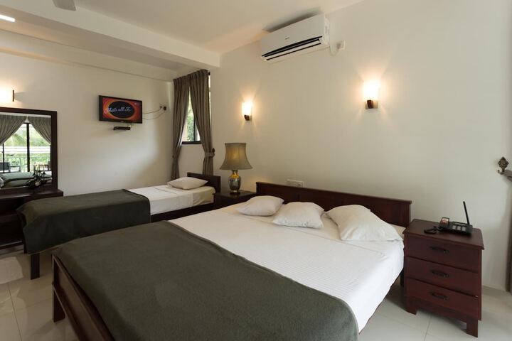 Room 17 of 58