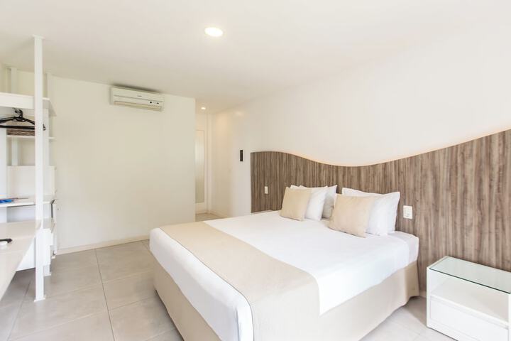 Room 7 of 26