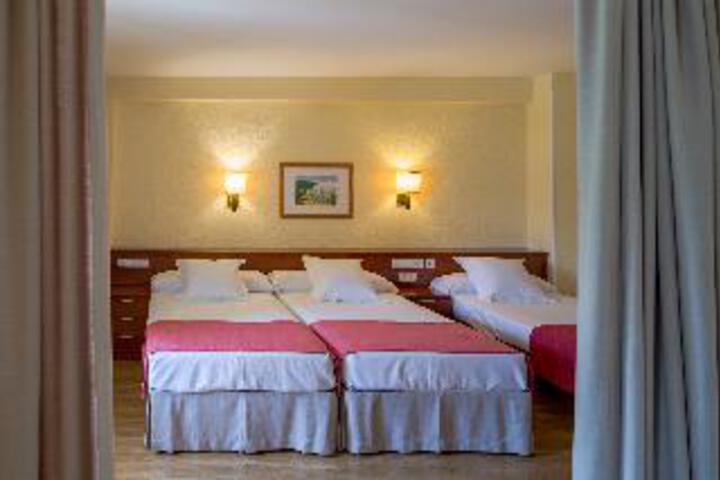 HOTEL BALNEARIO DE TOLOX