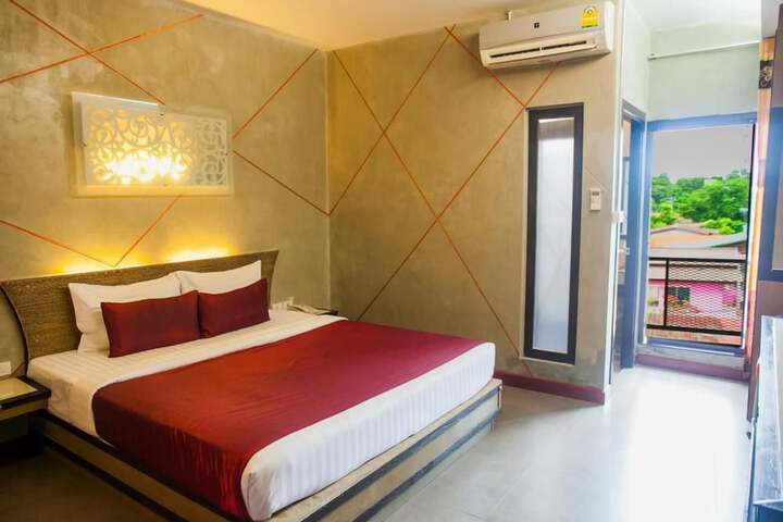 Room 4 of 21