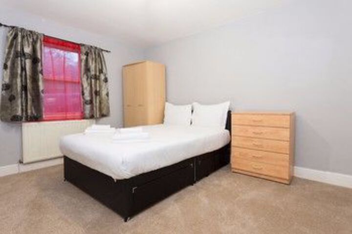 Room 13 of 24