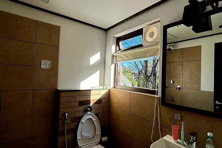 Room 12 of 54