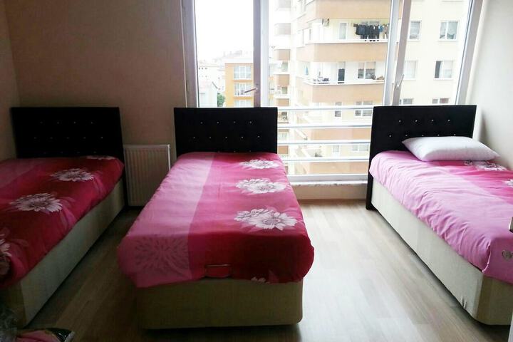 Room 7 of 20
