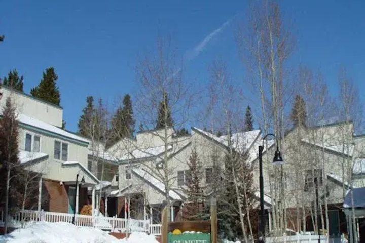 Sunset Townhomes