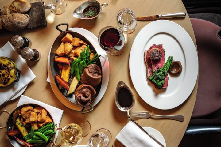 Dining 120 of 139