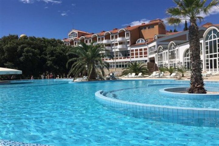 HOTEL DUGA UVALA