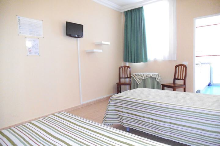 Room 15 of 61