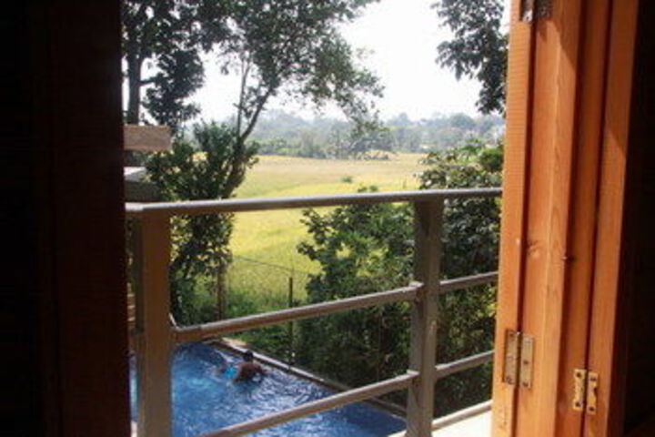 Terrace/Patio 3 of 12