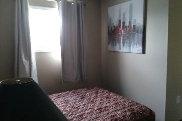 Room 8 of 19