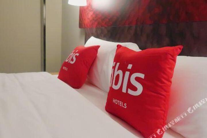 Ibis Hotel (Chengdu Pengzhou Wangyuli Branch)