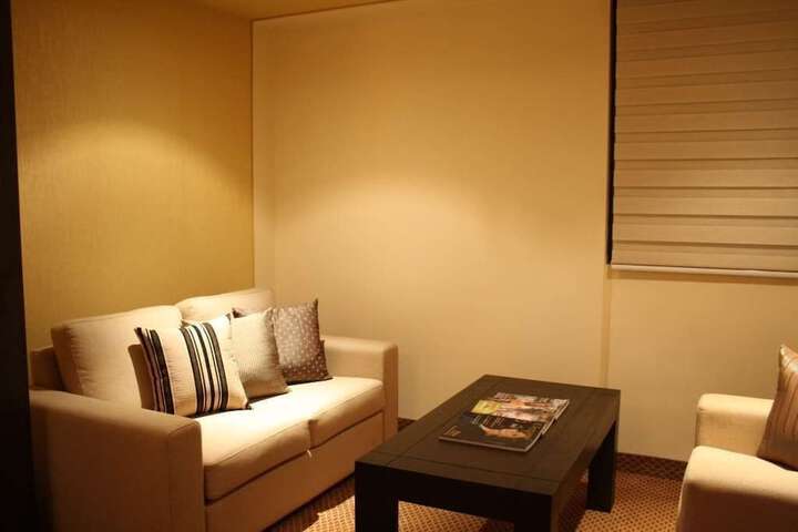 Room 7 of 22