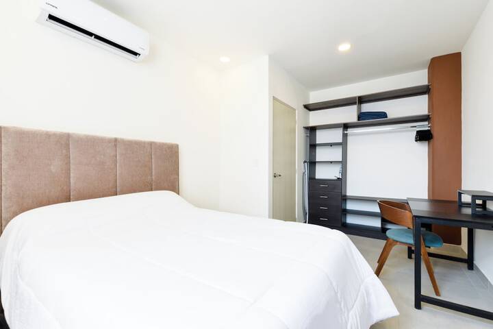 Room 47 of 249