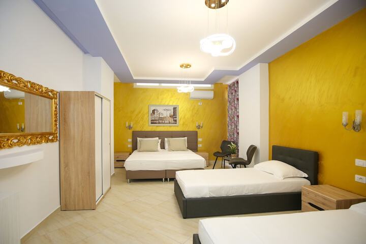 Room 6 of 51