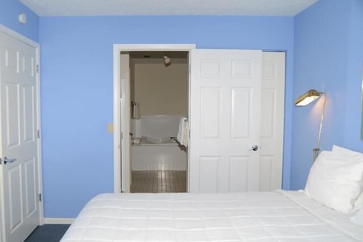Room 31 of 170