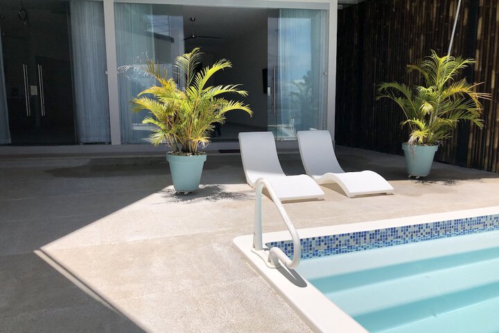 Pool 64 of 114