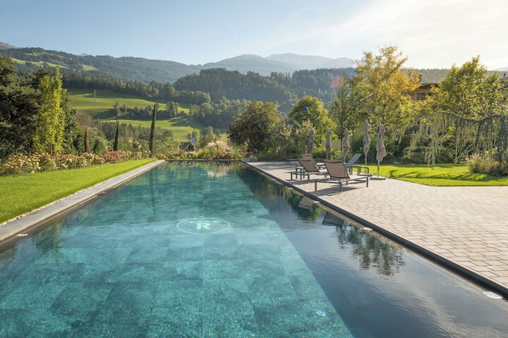 Pool 17 of 68