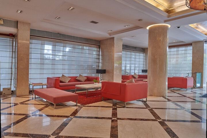 Hotel Interior 6 of 33