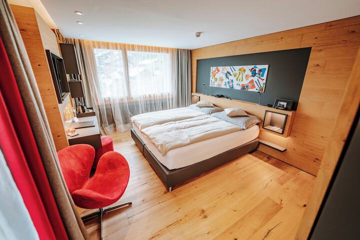 Room 12 of 70