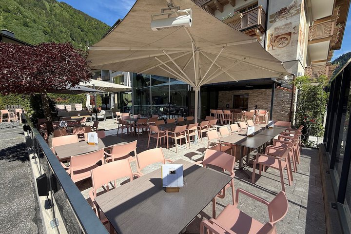 Sundeck 175 of 189
