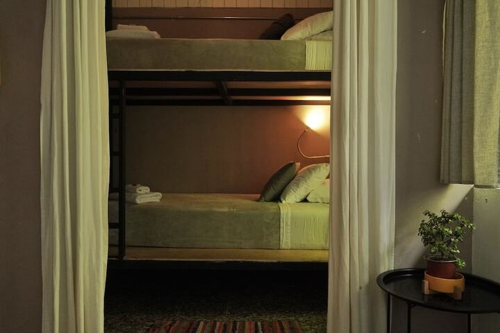 Room 11 of 24