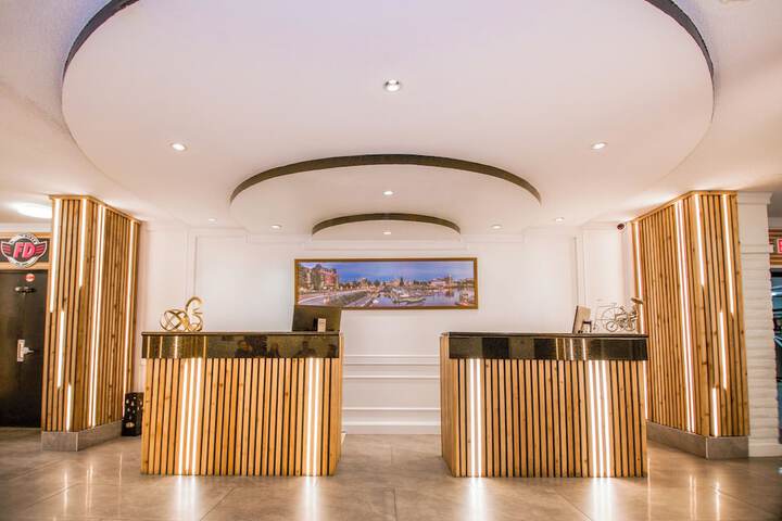 Hotel Interior 10 of 120