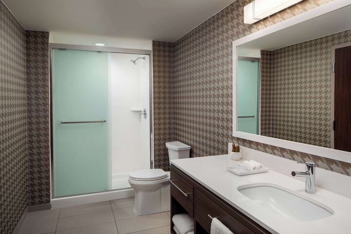 Bathroom shower