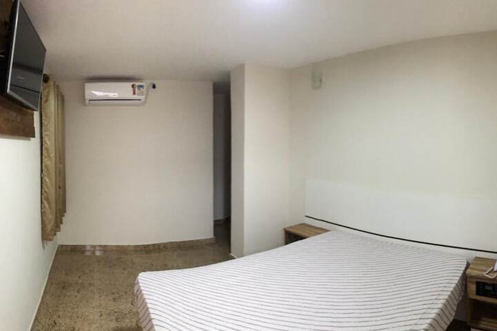 Room 10 of 29