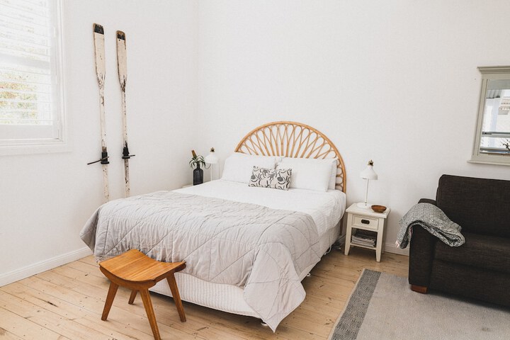 Room 6 of 113