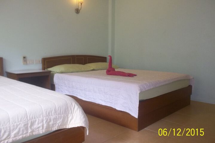 Room 5 of 36