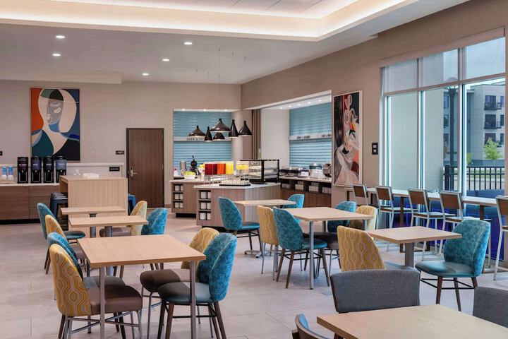 Breakfast/Coffee Service 43 of 61