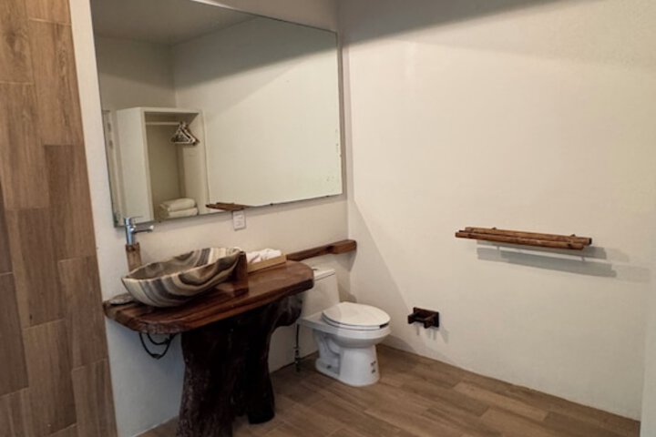 Room 20 of 26