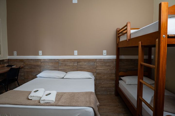 Room 13 of 50