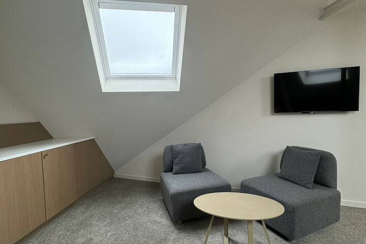 Room 42 of 105
