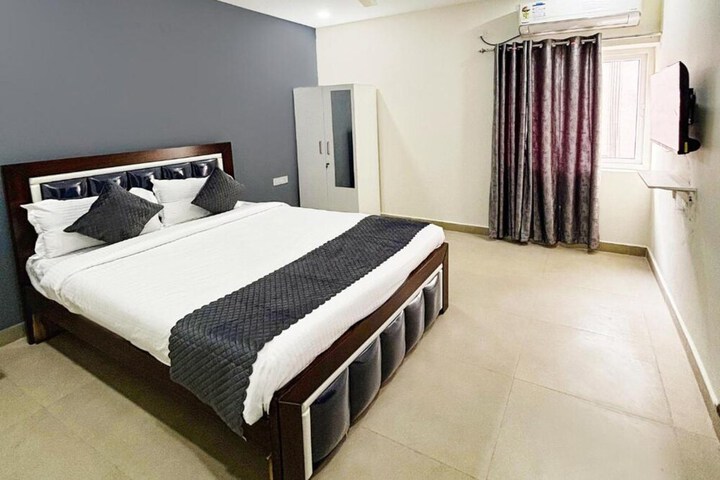 Room 29 of 43