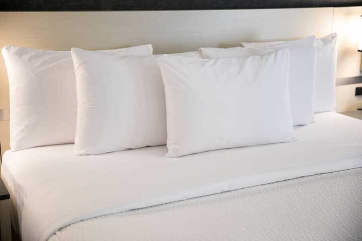 Room 4 of 26