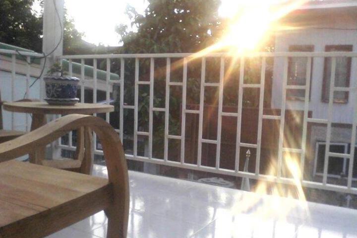 Baan Thit