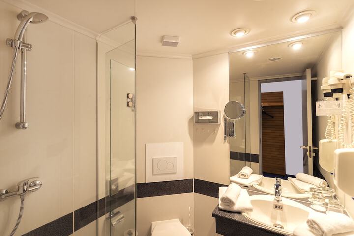 Room 20 of 44